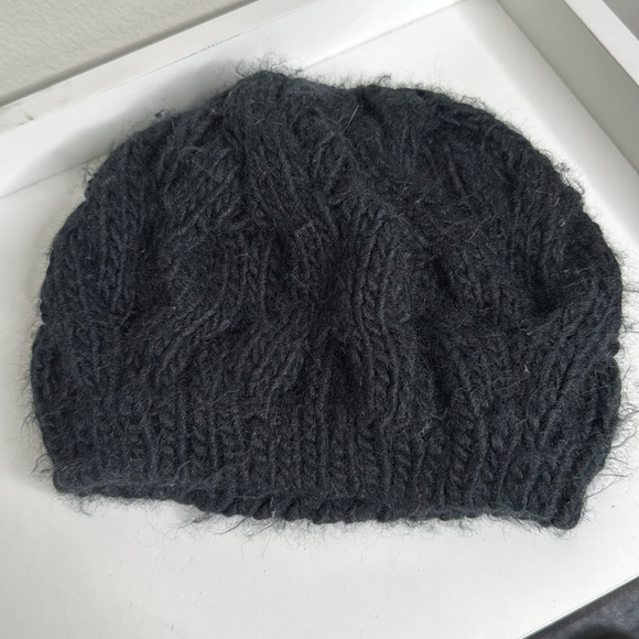 Purple Chunky Knit Slouchy Beanie in Black One Size - Picture 2 of 4